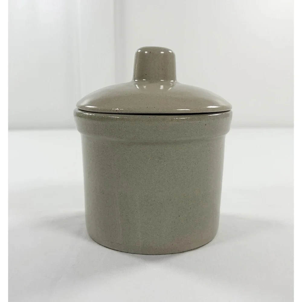 Vintage RRP Co Roseville OH‎ Speckled Beige Stoneware 1 Pint Butter Crock w/ Lid